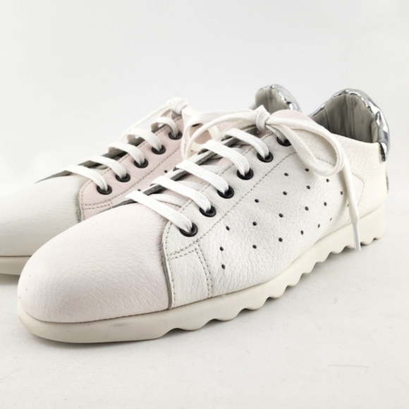 Studio Flexx Alternate  White Dusty Pink Leather Sneakers Chrome Detail Size 7 - Picture 3 of 15